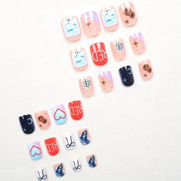 Taylor Swift eras press on nails - Picture 4 of 5